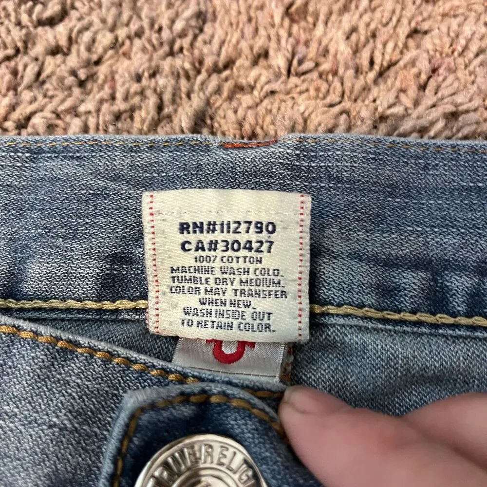 True Religion Straight Leg Big Bobby T Light Wash Blue Denim Jeans 42x33 (42x32)